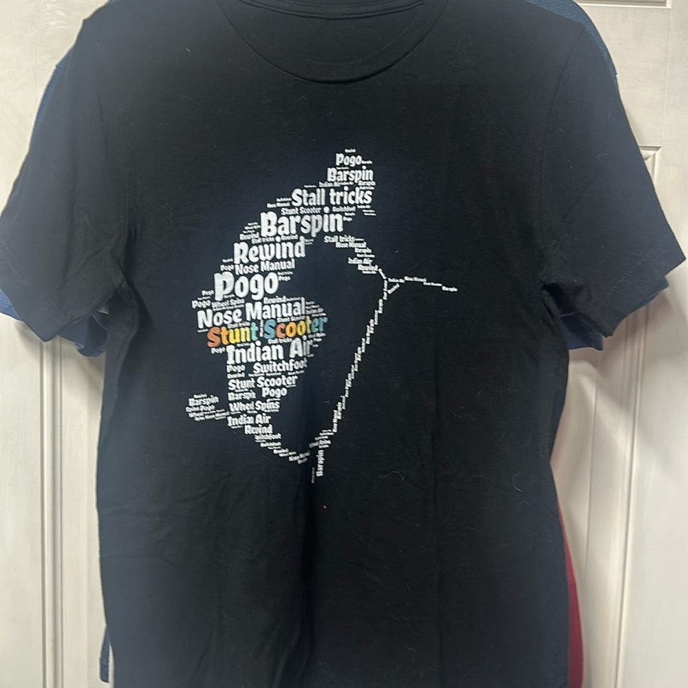 Small black short sleeved scooter tricks tee